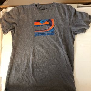 Men’s Patagonia t shirt